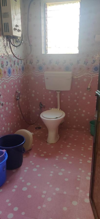 Gulmohar Cottages - Home Stay In 알리바그 외부 사진